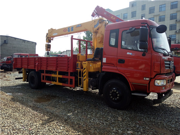 東風單橋石煤8噸隨車吊 東風單橋石煤8噸隨車吊