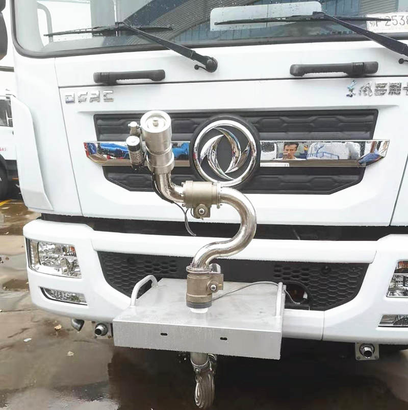 東風D9灑水車加裝自動水炮