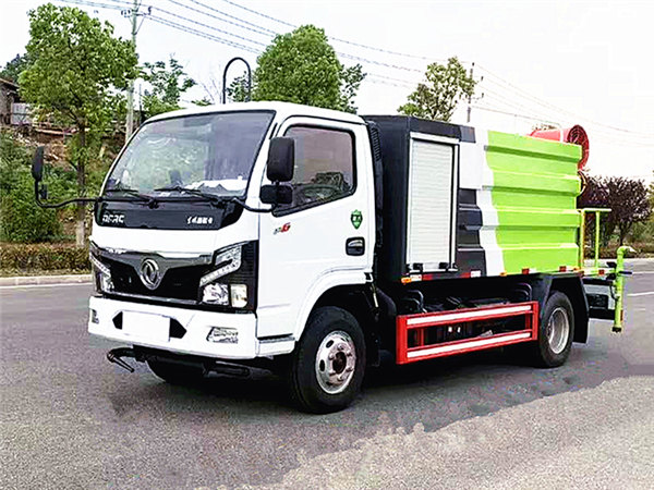 東風(fēng)福瑞卡藍(lán)牌抑塵車